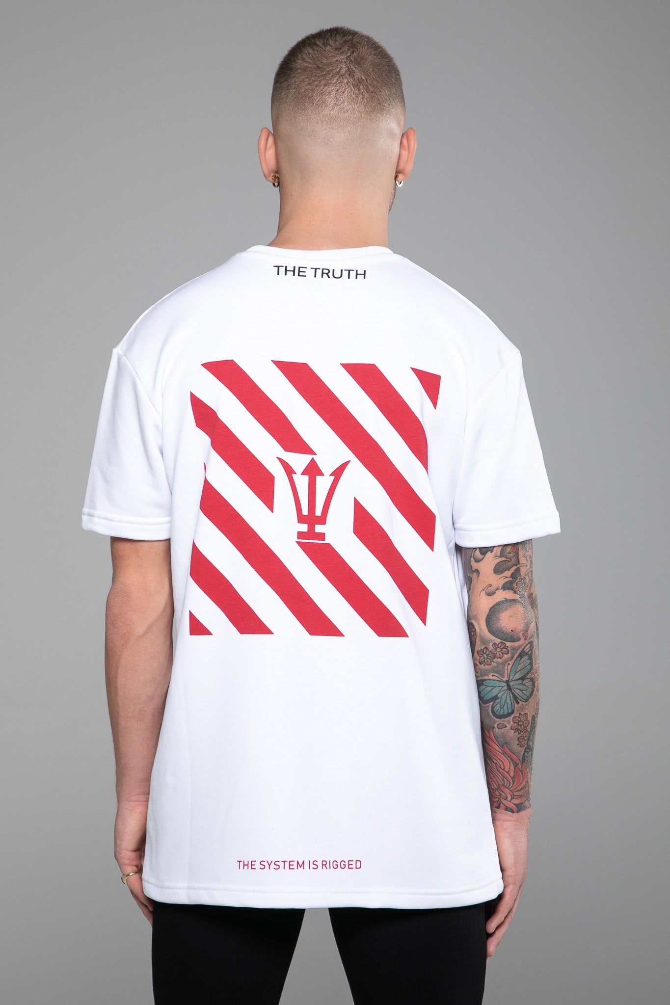 T-SHIRT - TRUTH