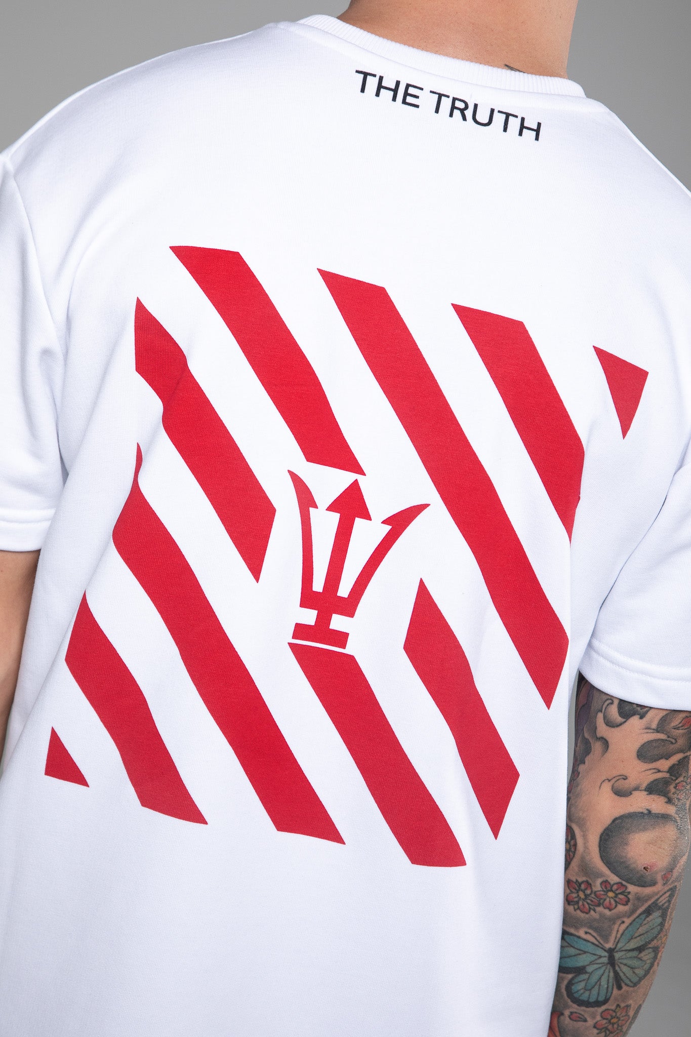 T-SHIRT - TRUTH